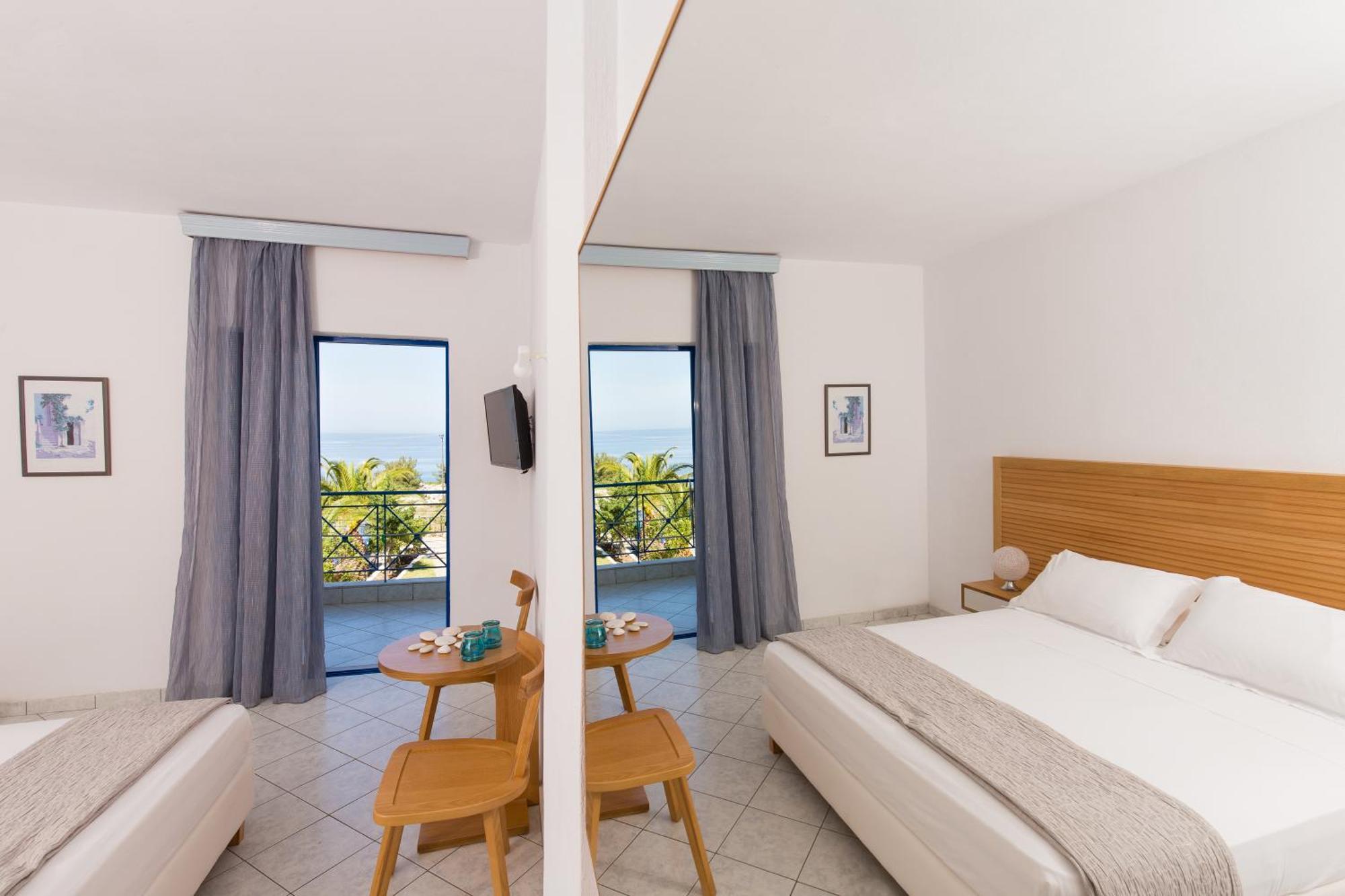 Karras Star Hotel Evdilos  Rum bild