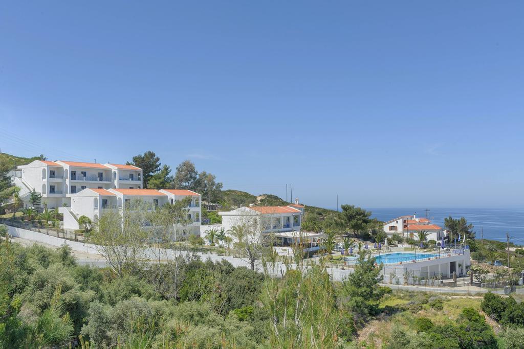 Karras Star Hotel Evdilos  Exteriör bild
